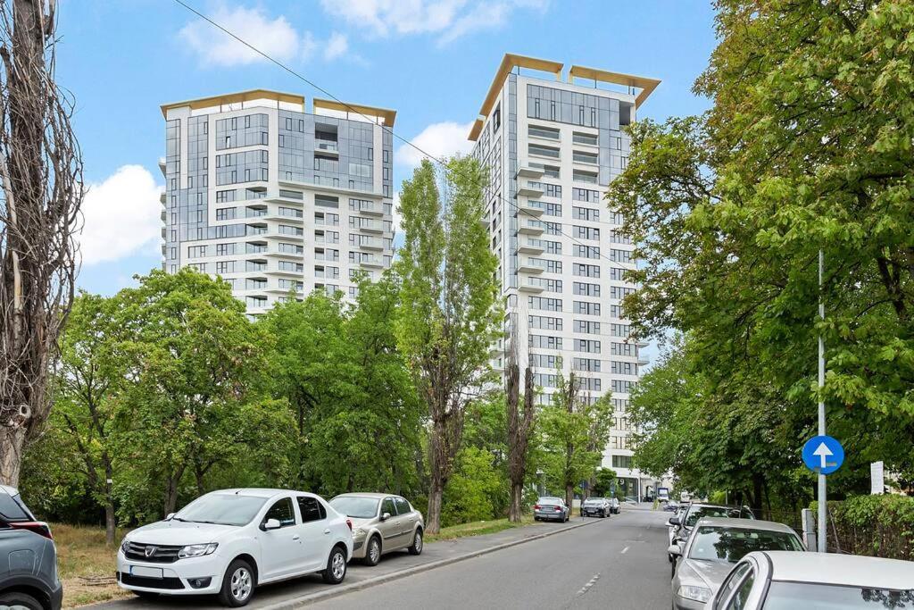Floreasca Apartament On Business Centre Bukarest Exteriör bild